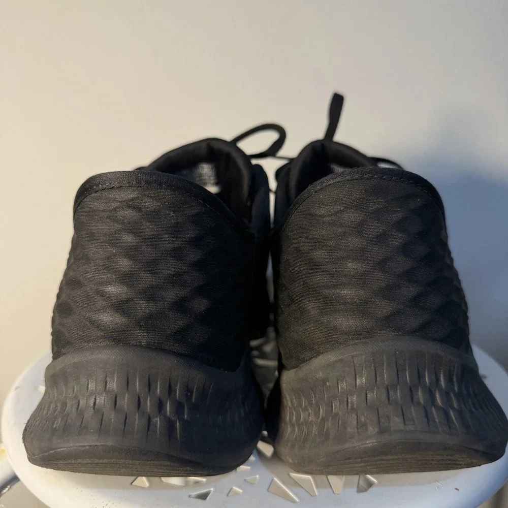 Mens Size 11 SKECHERS Go Run Consistent 2.0 - Empower Hands Free Slip-Ins